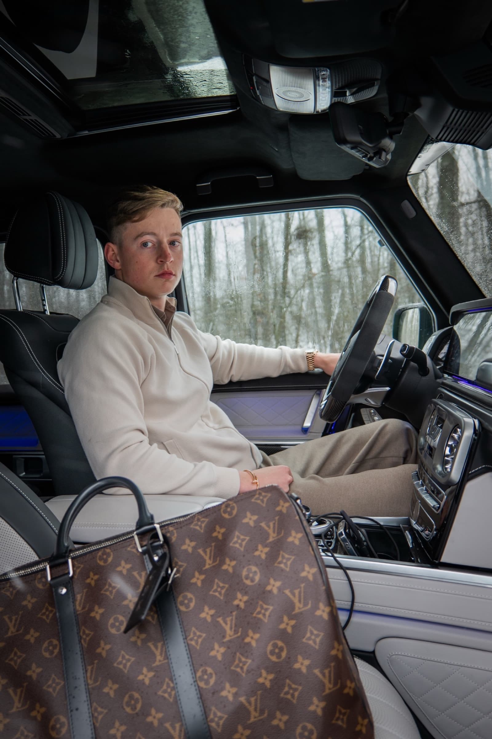 Interior portrait, winter shoot