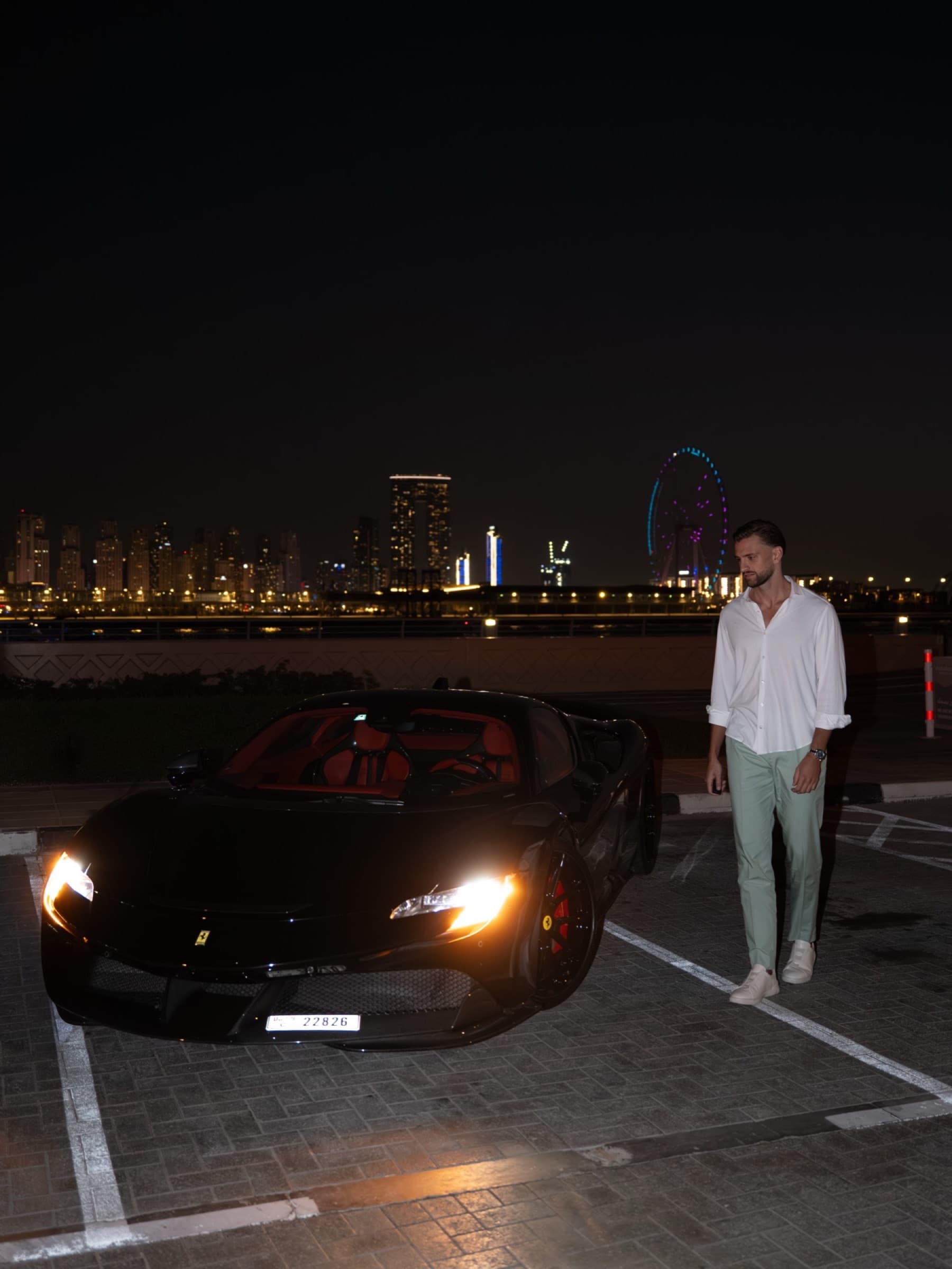 Ferrari SF90, night skyline